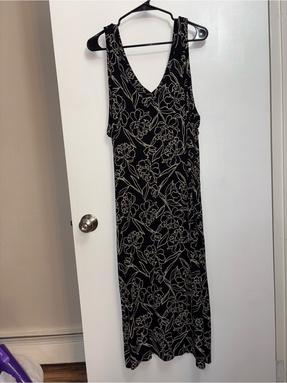 dip Black Maxi Dress with Beige Floral Outline